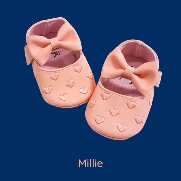 Millie (Pre-Walker Shoes) - B111 Pink Hearts