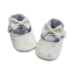Millie (Pre-Walker Shoes) - B111 White Hearts