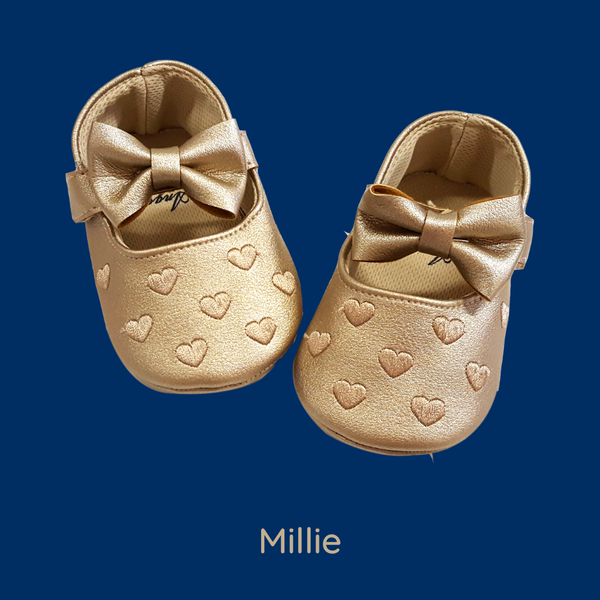 Millie (Pre-Walker Shoes) - B111 Gold Hearts